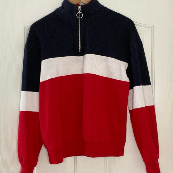 Chandail Garage - Picture 1 of 1